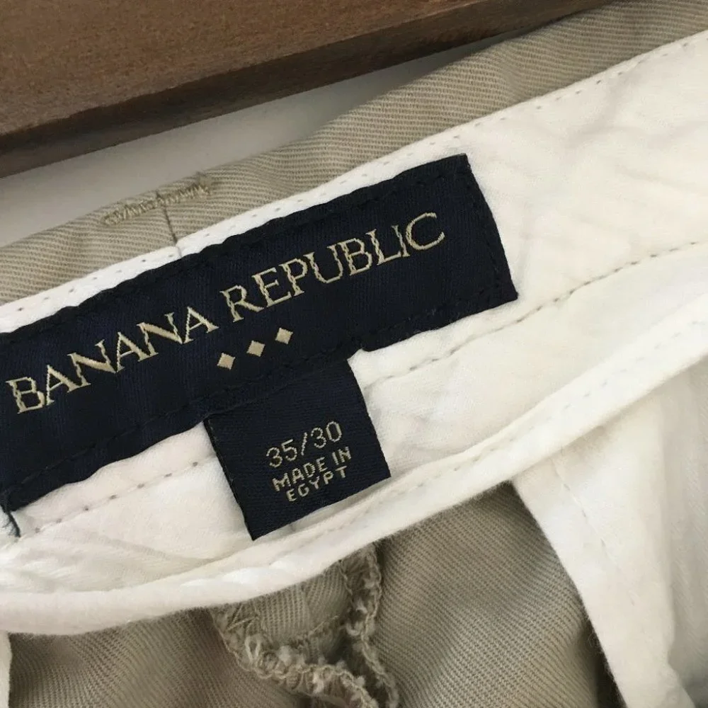 Cream Banana Republic Pants 35/30